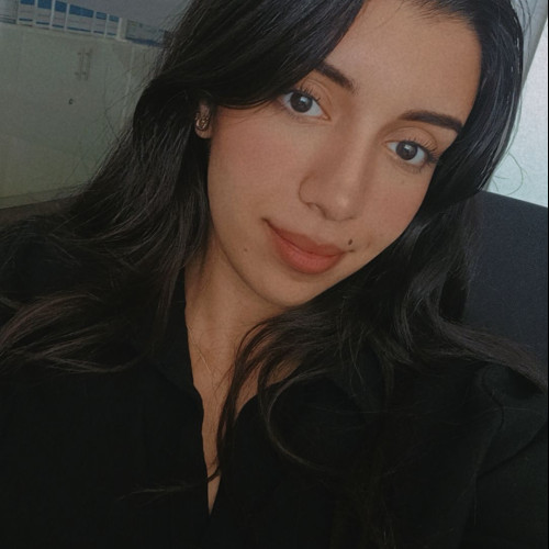 Oumaima L. profile photo