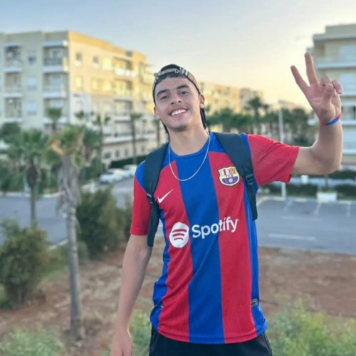 mchichou i. profile photo
