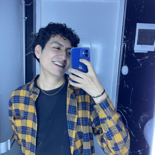 Carlos R. profile photo