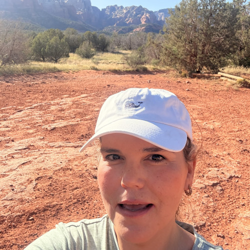 FLORES P. profile photo