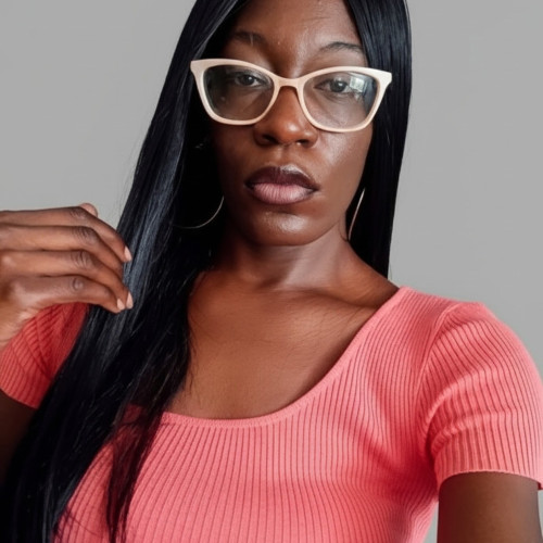 Constance Y. profile photo