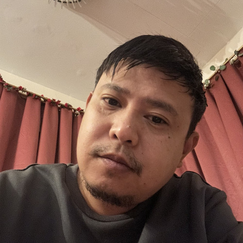 Thinking inside the box h. profile photo