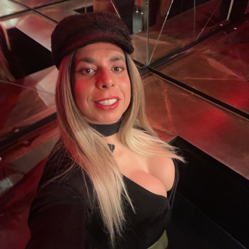 Nastia T.