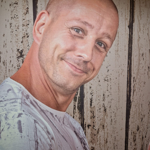 Robert H. profile photo