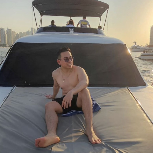 bbbbb b. profile photo