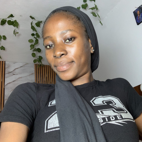 anikky b.