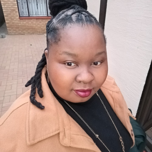 Vuyelwa  M.