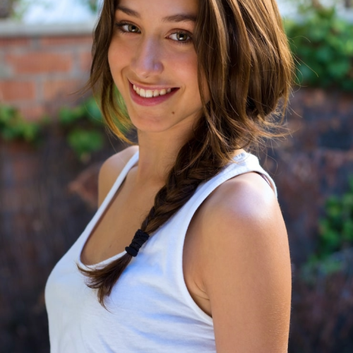 lucy g. profile photo