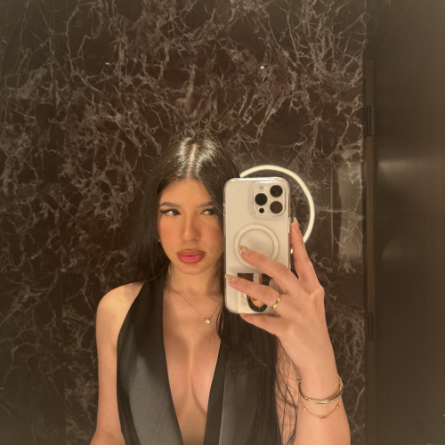 Amira B. profile photo