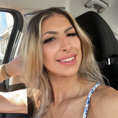 Ioana M. profile photo