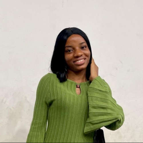 Nelly  B. profile photo