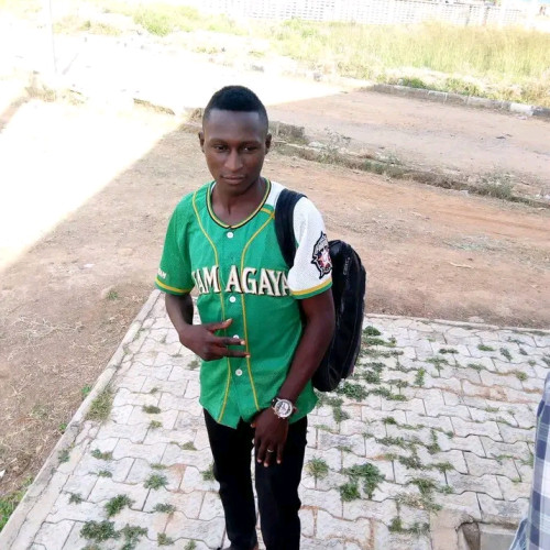 BINIA  P. profile photo