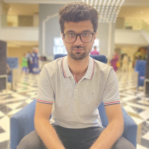 Muneeb R.