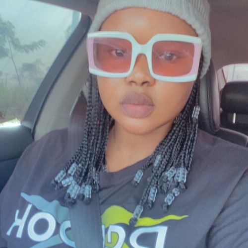 Roseline  G.