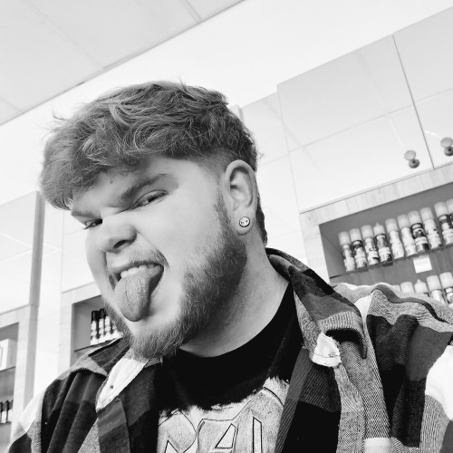 Luke V. profile photo