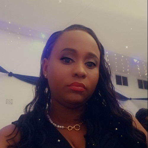 vivian w. profile photo