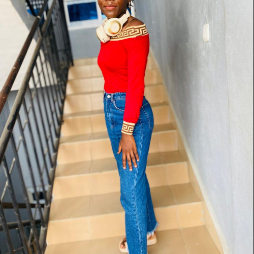 SOLANGE S. profile photo