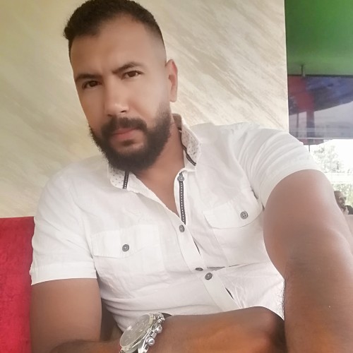 Ali Z.
