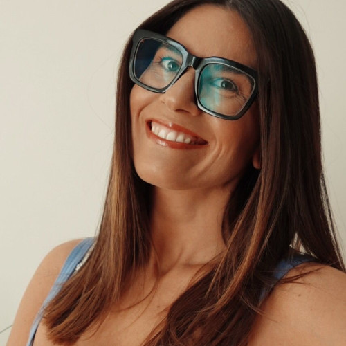Lara C. profile photo