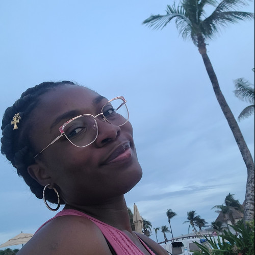 Elle M. profile photo