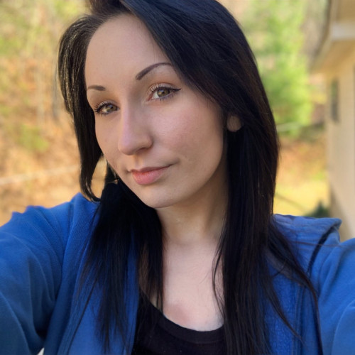 Kim D. profile photo