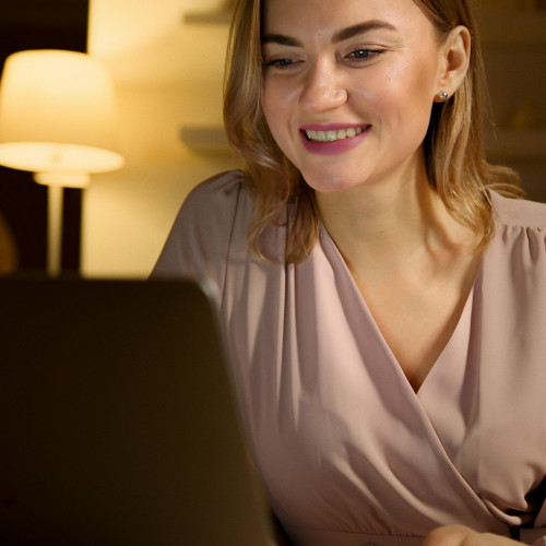 Elena R. profile photo
