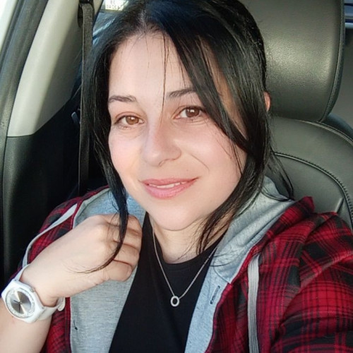Farah  H. profile photo