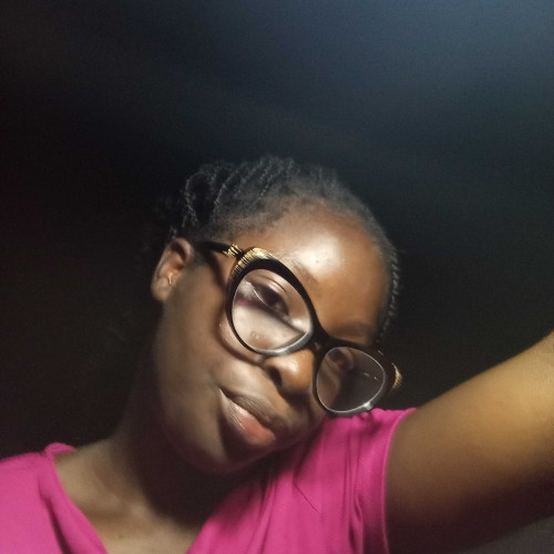 Favour L. profile photo