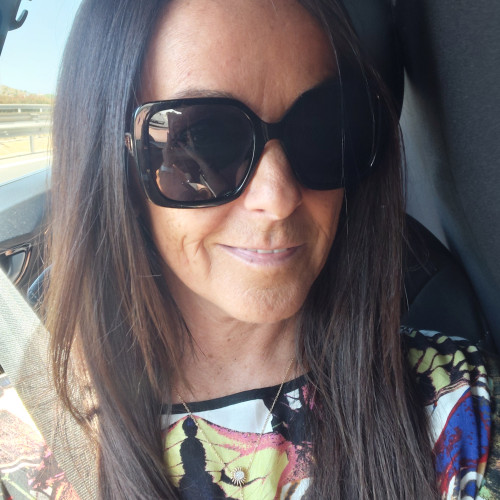 Claudine L. profile photo