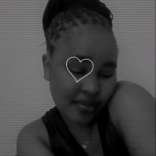 Dee E.