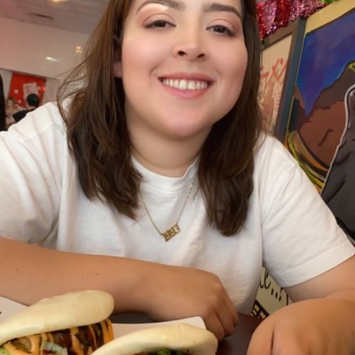 Zandra R.