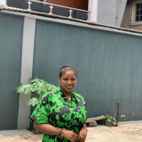 Esther O. profile photo