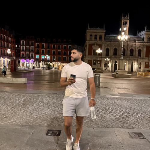 Ayoub E. profile photo