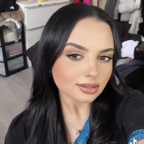 lina b. profile photo