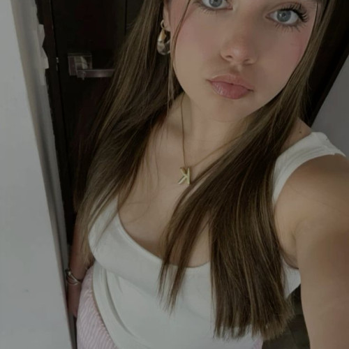 sophie  w. profile photo