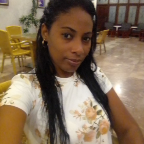 Ytelra  M. profile photo