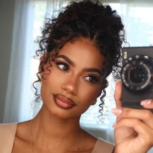 Kelly  M. profile photo
