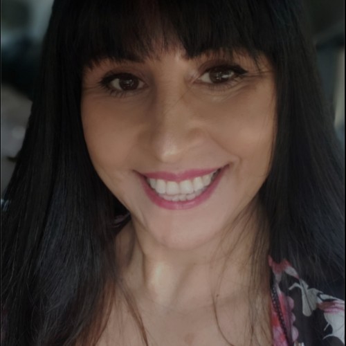 Yvette  G.