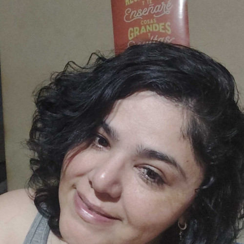 Eliana M.