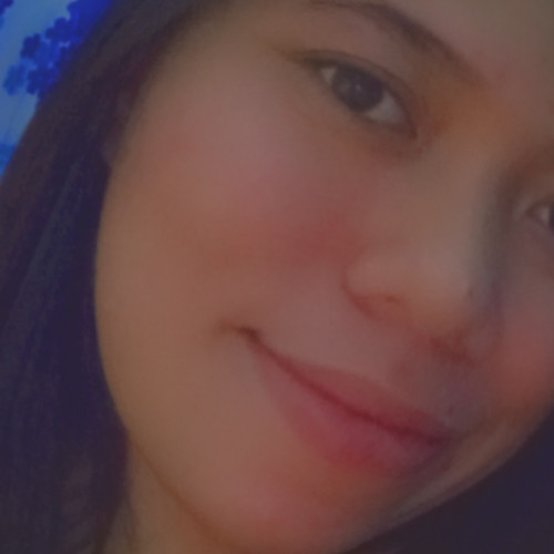 Elle V. profile photo