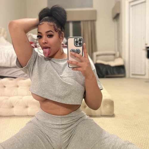 Mikay M. profile photo