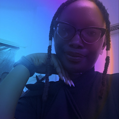 Praise  L. profile photo