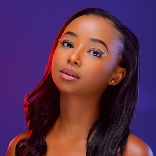 ivy n. profile photo