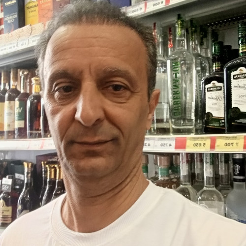 Davood A. profile photo