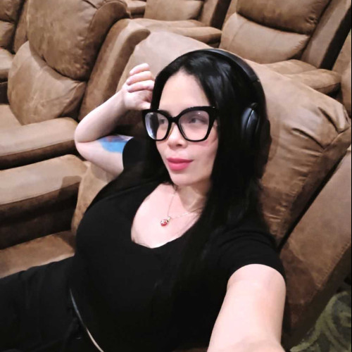 veronica s. profile photo