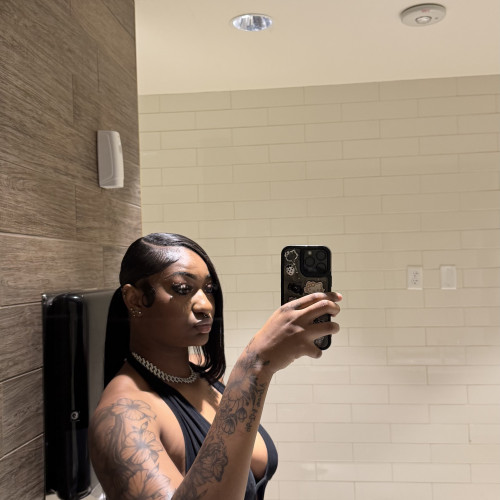 Meme B. profile photo