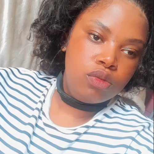 Vee R. profile photo