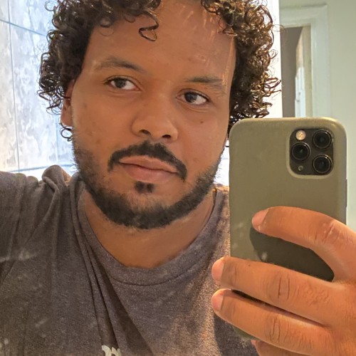 Omar E.