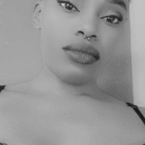 Denzelee C. profile photo