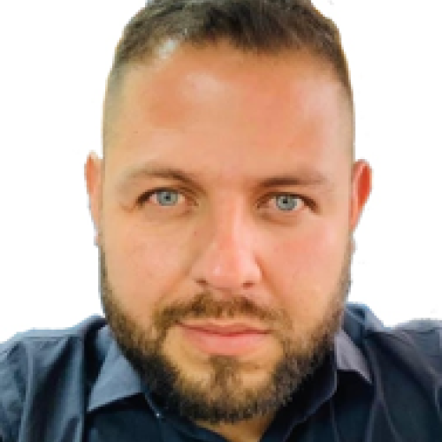 Julián  G.